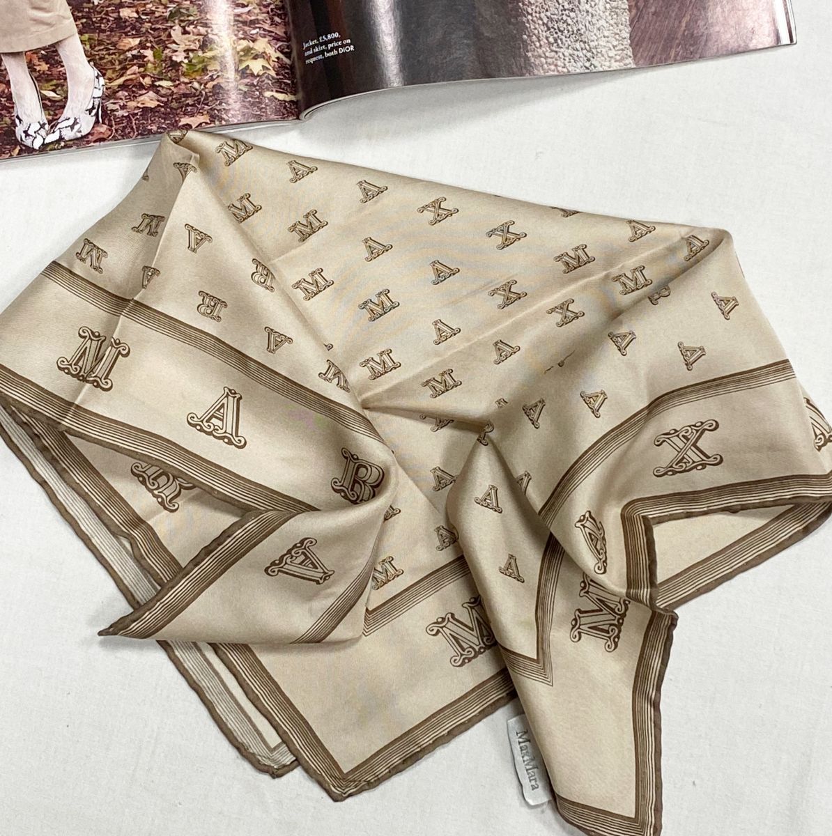 Платок Max Mara размер 50/50 цена 7 828 руб
