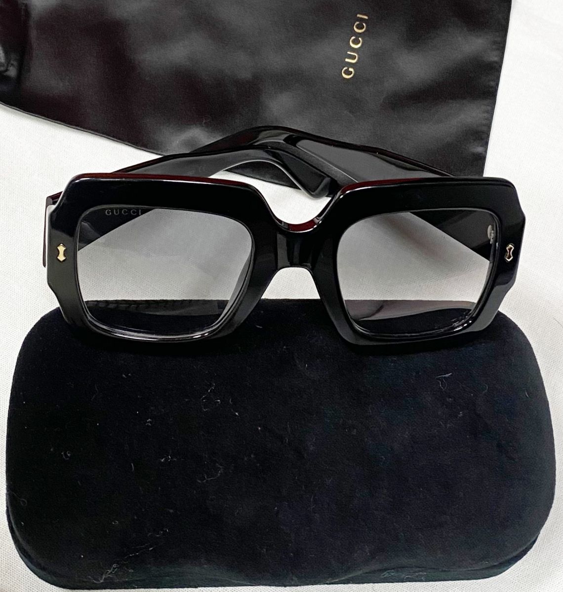 Очки Gucci цена 31 310 руб