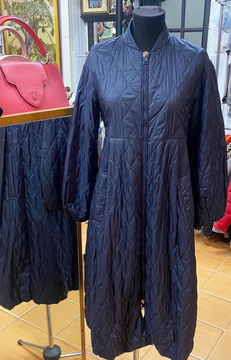 Пальто Weekend/ Max Mara размер 42 цена 23 483