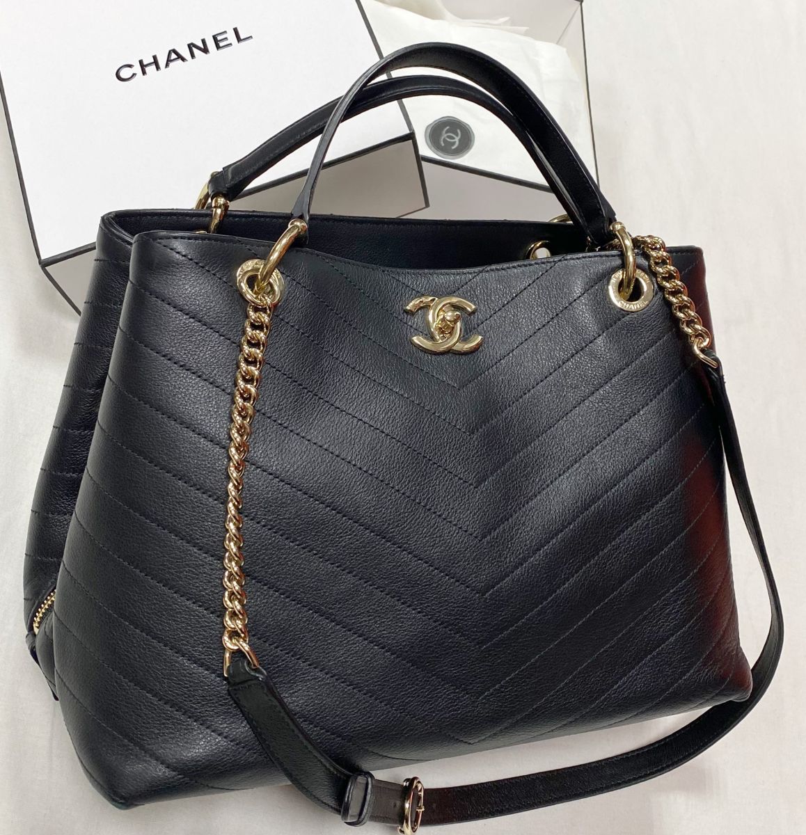 Сумка Chanel размер 30/25 цена 234 825 руб