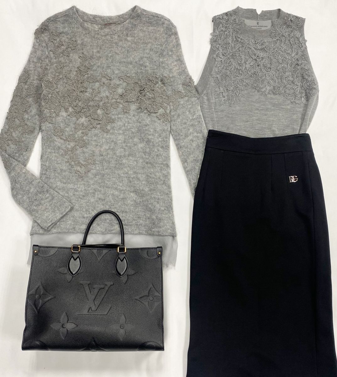 Кофта/ шитье/ Ermanno Scervino размер 44 цена 15 655 руб
Топ / шитье/ Ermanno Scervino размер 44 цена 9 393 руб
Юбка Dolce Gabbana размер 38 цена 15 655 руб
Сумка Louis Vuitton 