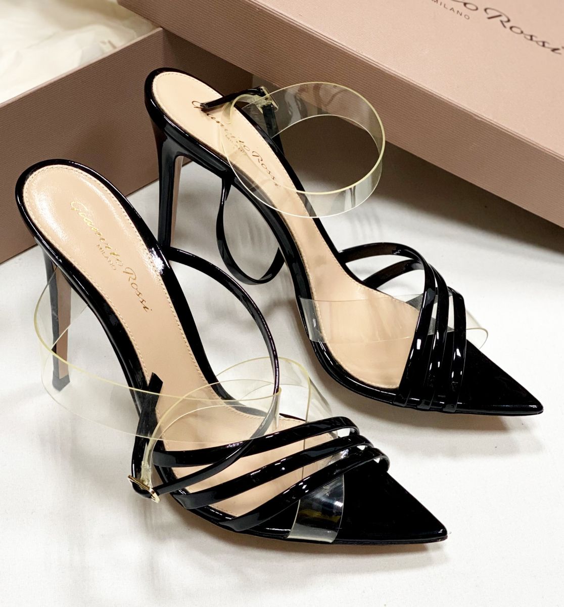 Босоножки Gianvito Rossi размер 38 цена 31 310 руб
