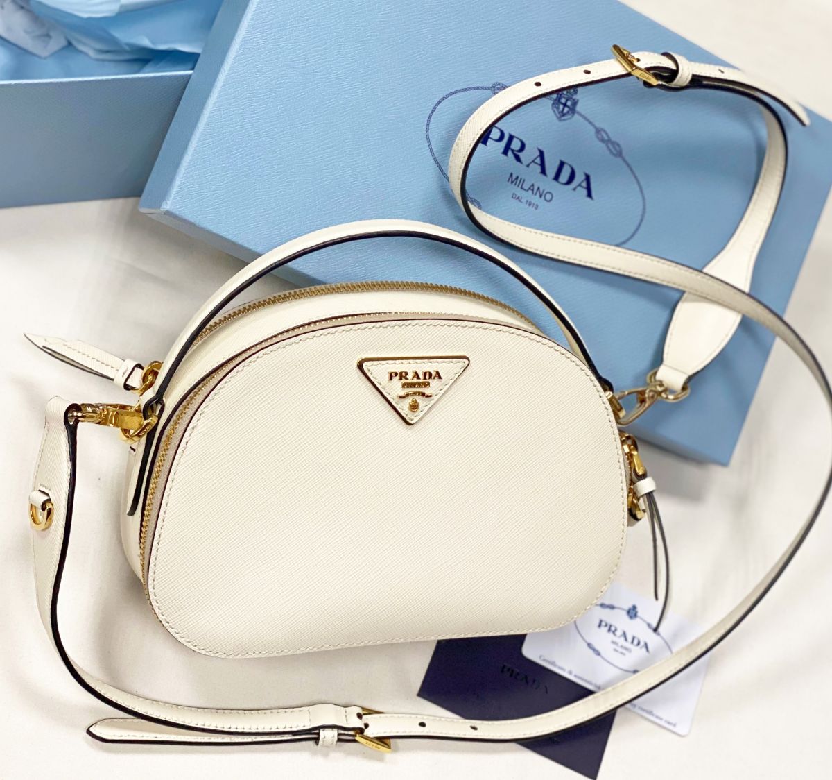 Сумка Prada размер 20/15 цена 78 275 руб / карточка / 