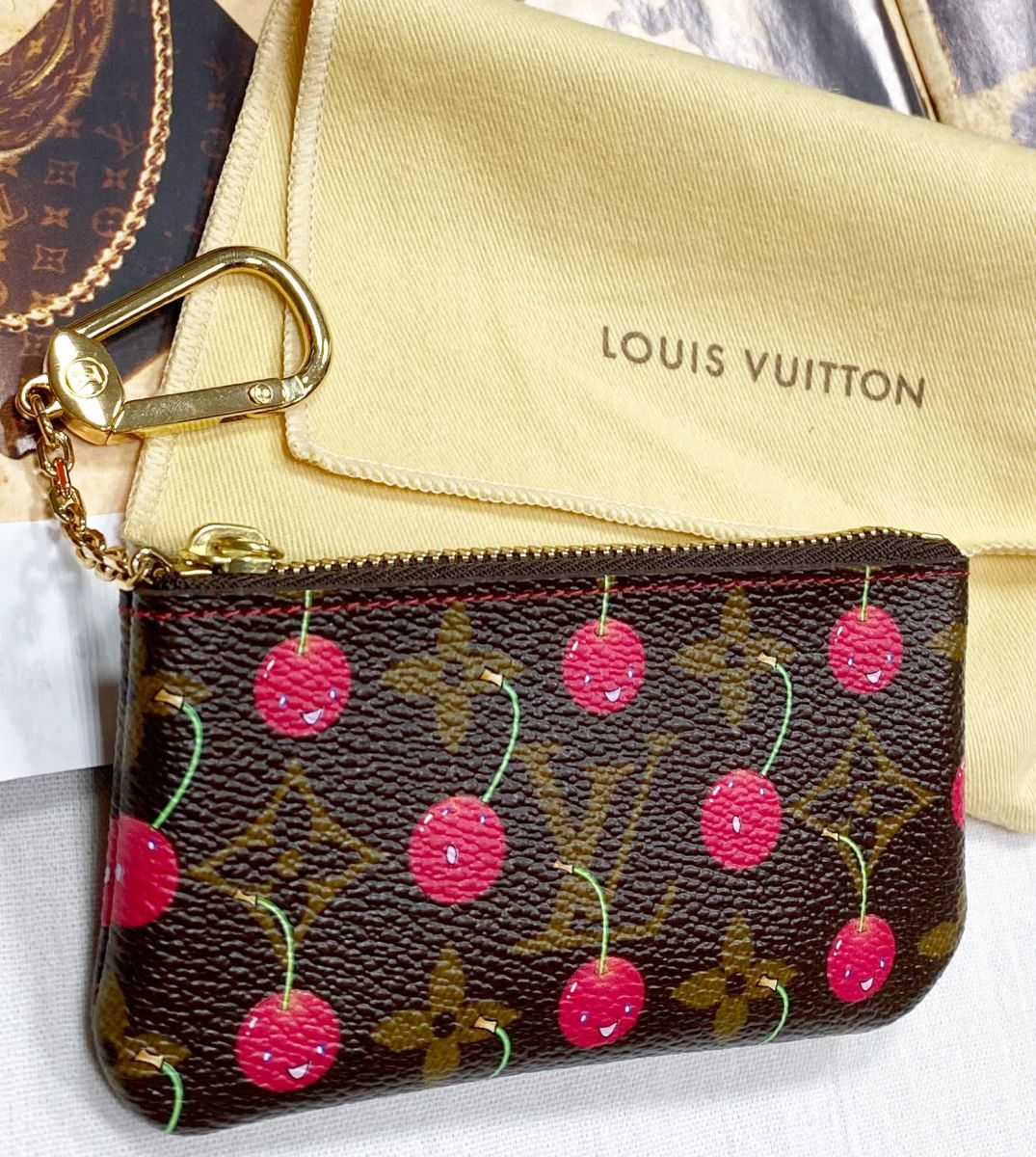 Ключница - кошелек Louis Vuitton цена 39 138 руб 