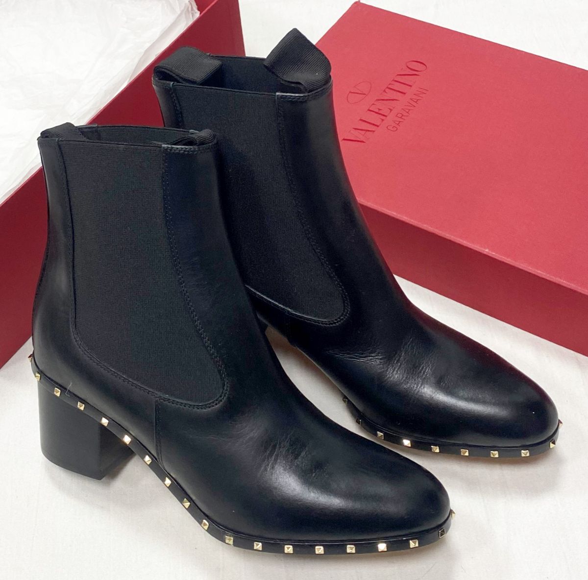 Ботильоны Valentino размер 37.5 цена 31 310 руб / новые /