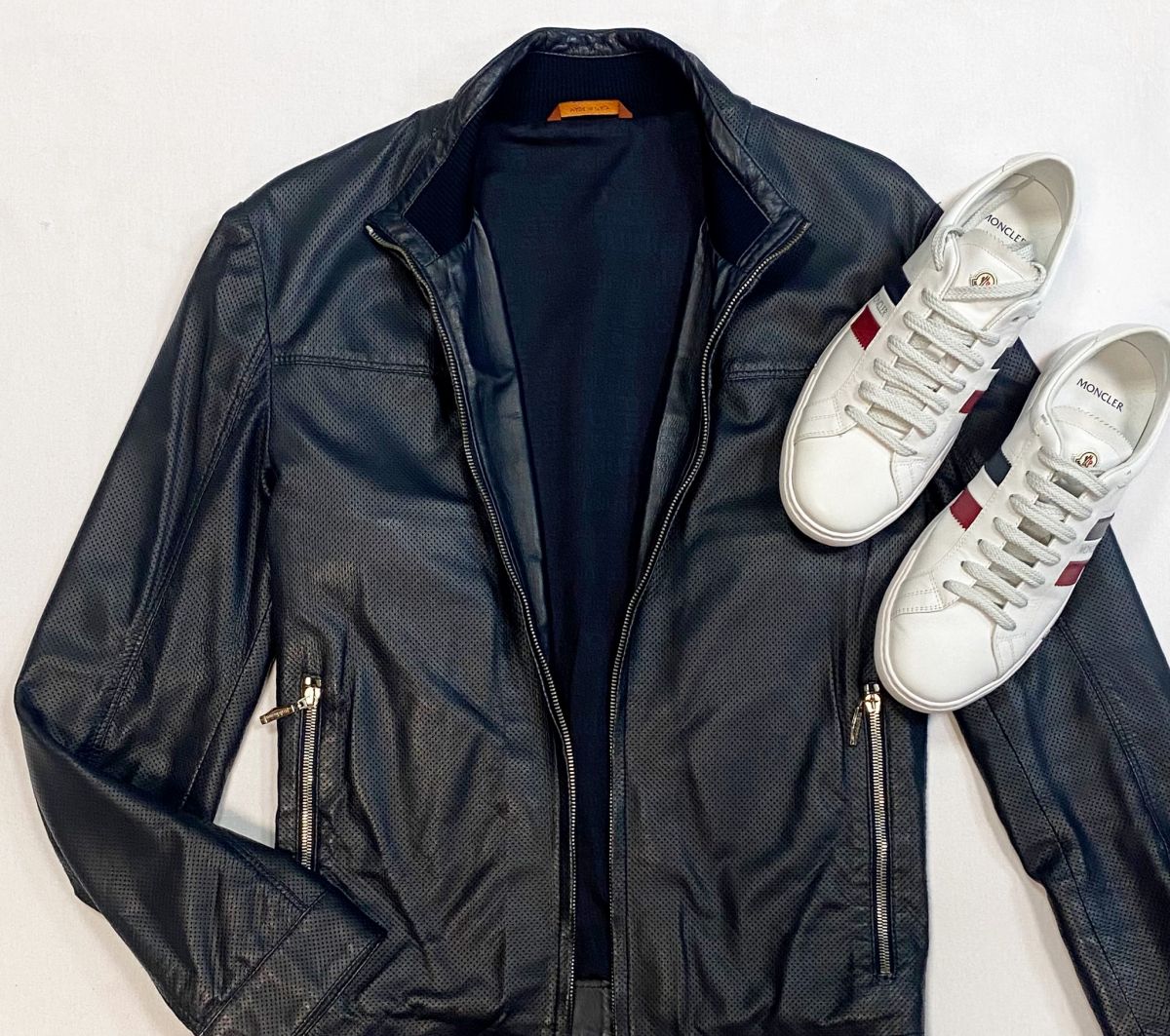 #mechtamen Куртка/кожа/,Baldinini размер 52 цена 30 770 руб
Кеды Moncler размер 42 цена 18 462 руб 