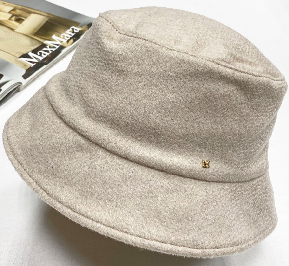 Панама / двухсторонняя / Max Mara цена 7 828 руб