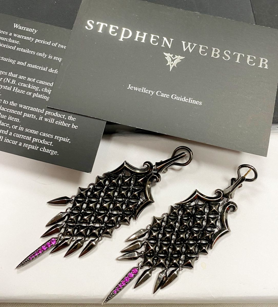 Серьги Stephen Webster цена 78 275 руб / упаковка / документы / чеком /