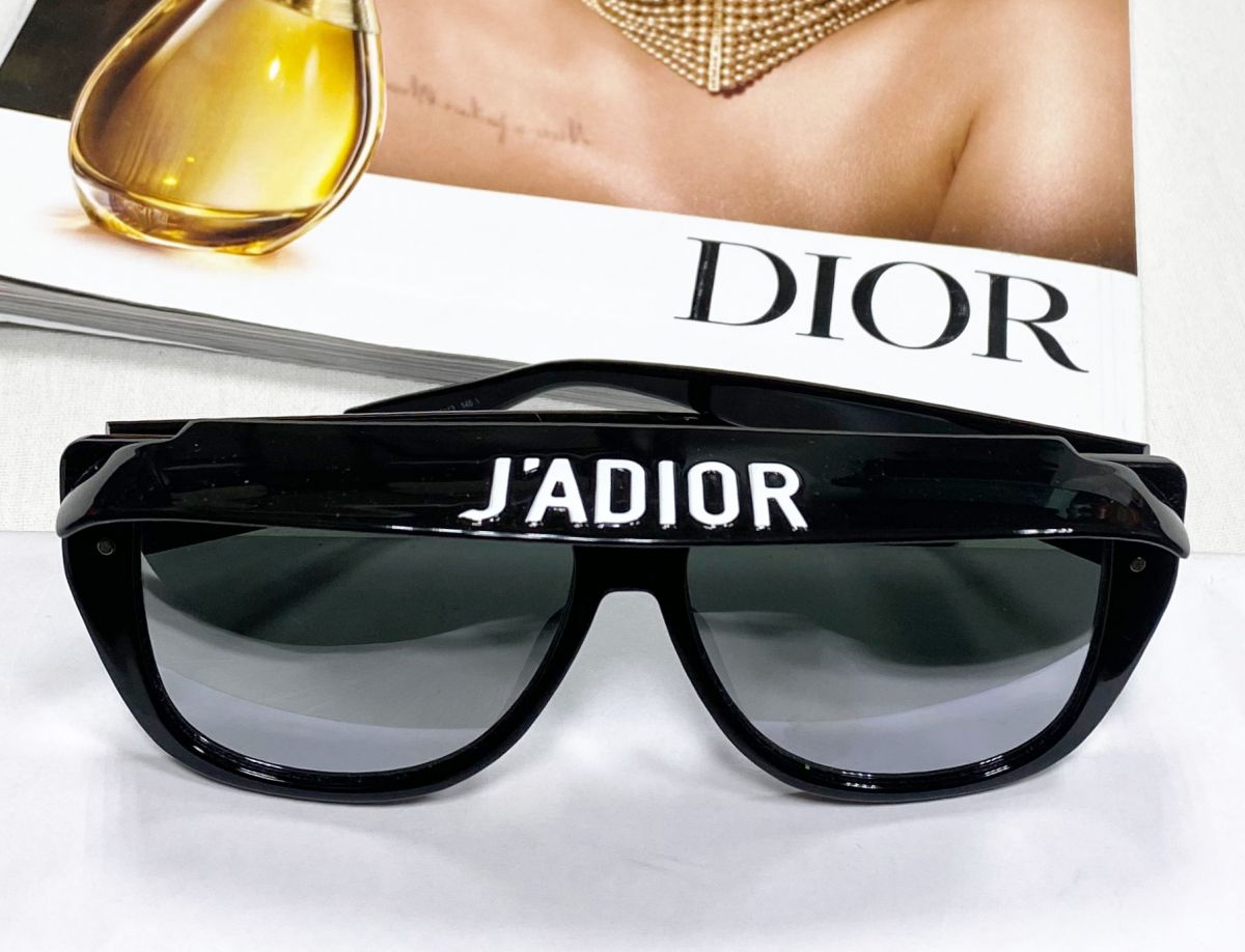 Очки Christian Dior цена 23 483 руб