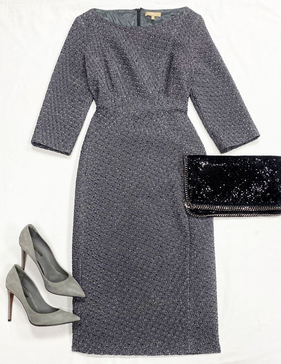 Платье Michael Kors размер 10 цена 23 483 руб
Туфли Louboutin размер 38.5 цена 23 483 руб
Клатч Stella McCartney 