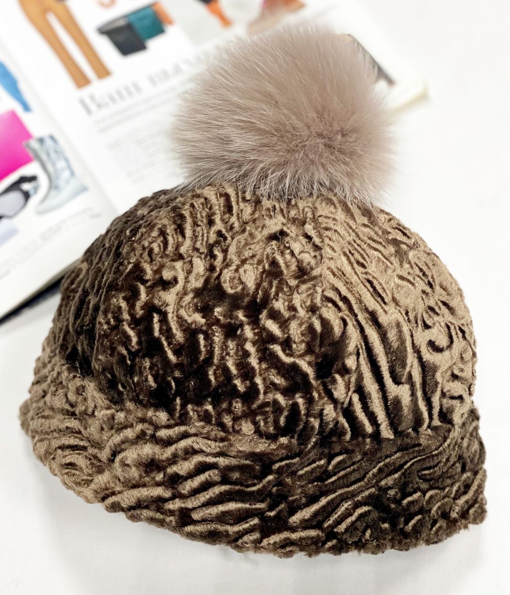 Шапка Max Mara цена 4 616 руб
