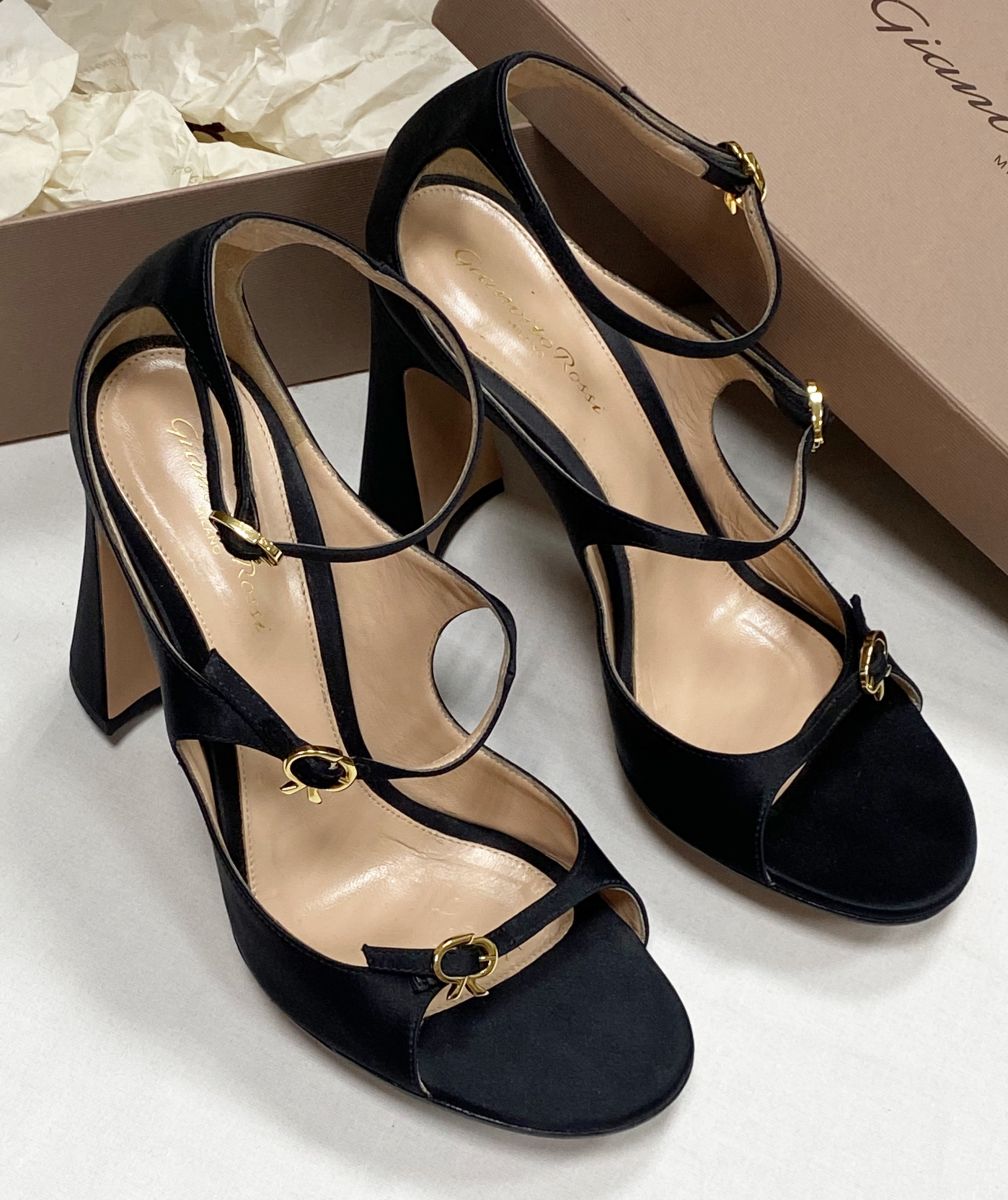Босоножки Gianvito Rossi размер 40.5 цена 46 965 руб