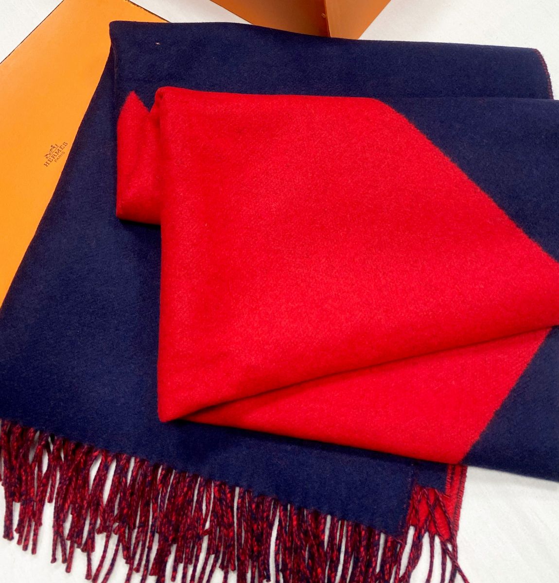 Палантин / кашемир / Hermès размер 170/70 цена 46 965 руб