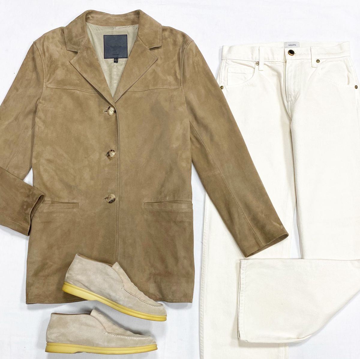Джинсы Khaite размер 24 цена 10 959 руб
Жакет/замша/ Massimo Dutti размер S цена 23 483 руб
Лоферы размер 38.5 цена 31 310 руб