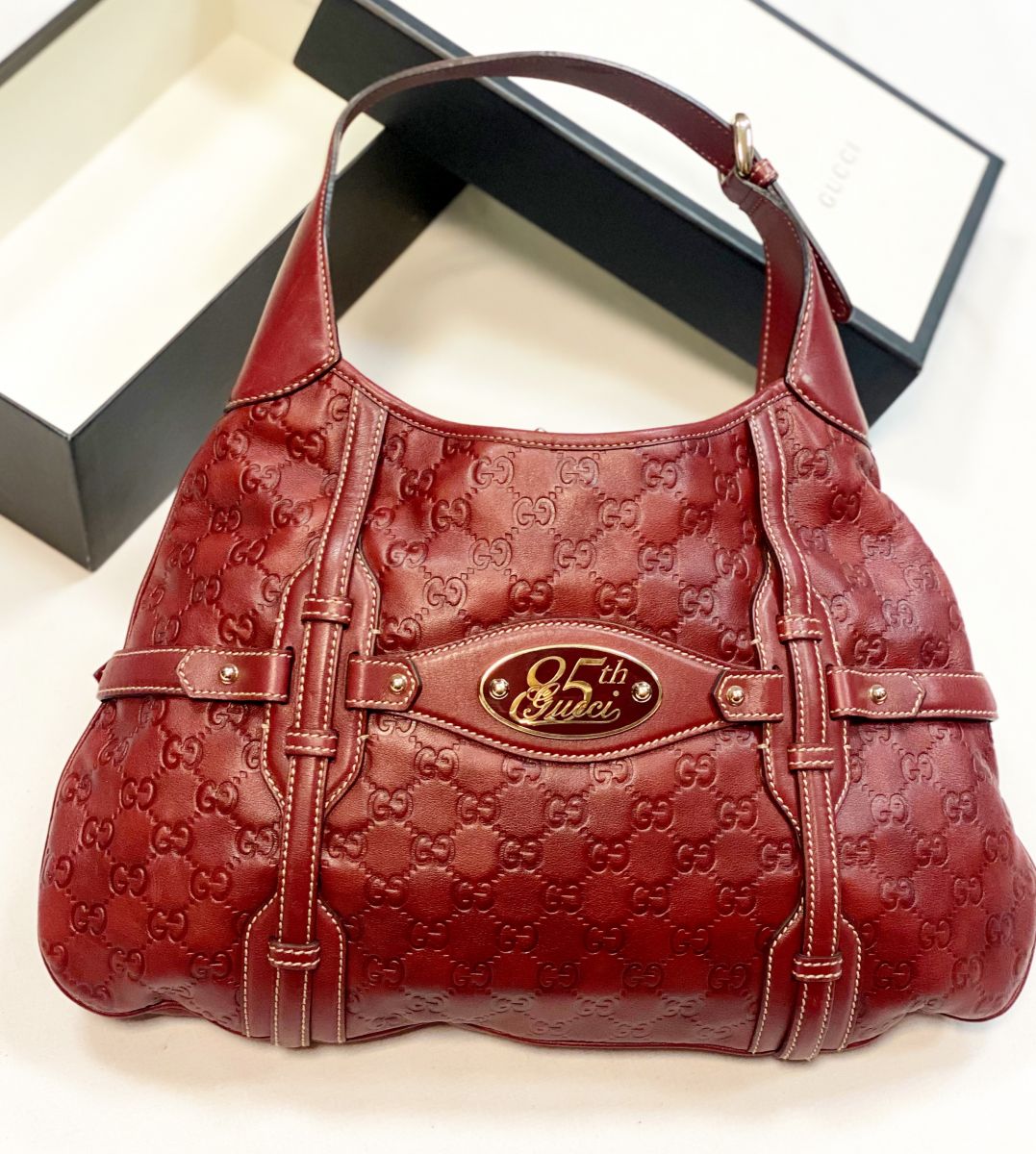 
Сумка Gucci размер 40/25 цена 20 001 руб