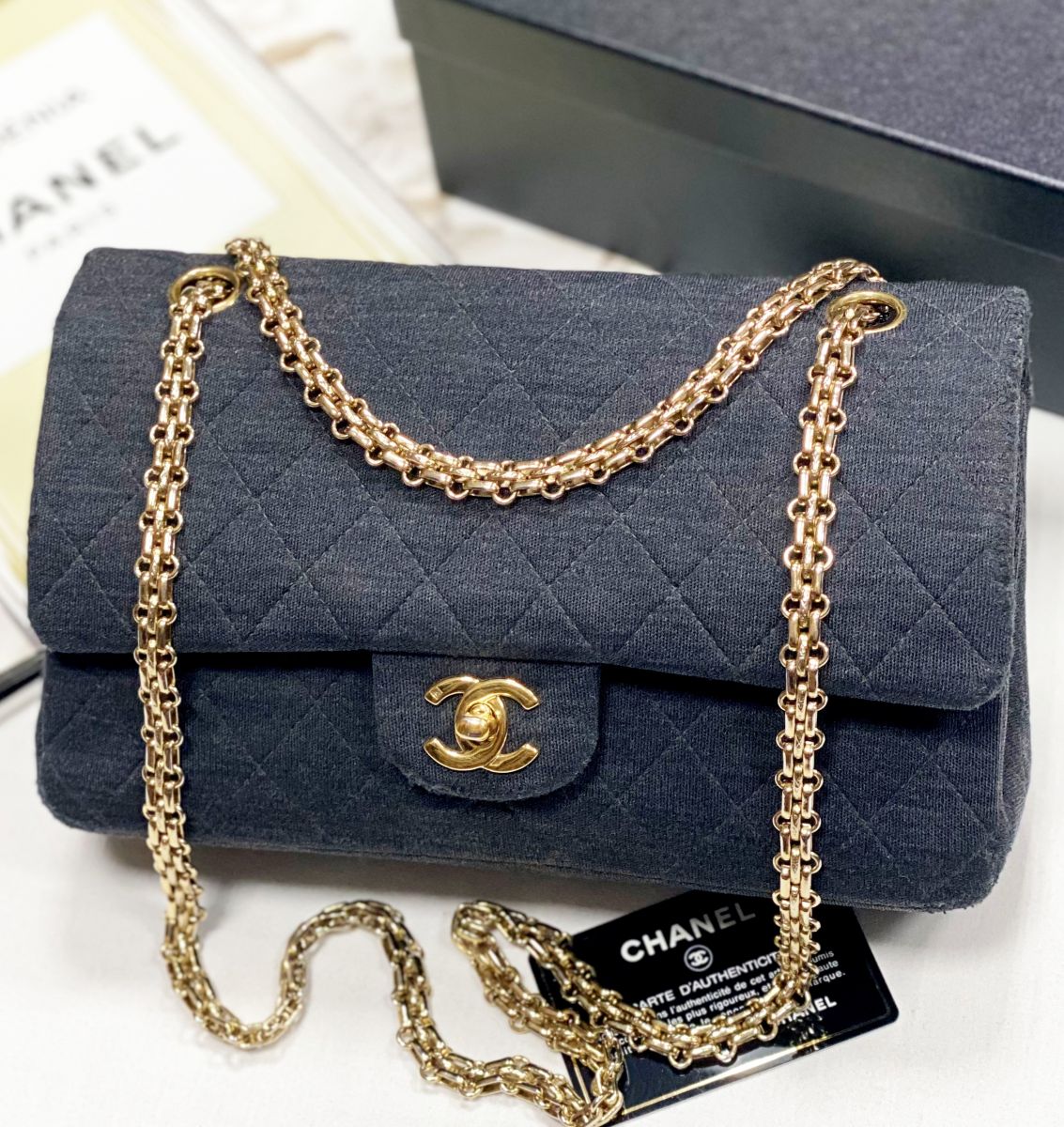 Сумка Chanel размер 25/15 цена 281 790 руб/ карточка/ 