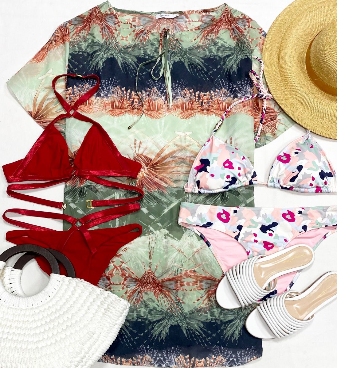 Купальник Agent provocateur размер 2 цена 7 828 рубКупальник размер L цена 2 348 рубТуника размер L цена 2 348 рубСабо Gianvito Rossi размер 40 цена 23 483 руб