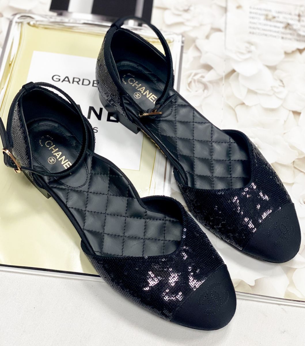 Босоножки/пайетки/ Chanel размер 38 цена 93 930 руб