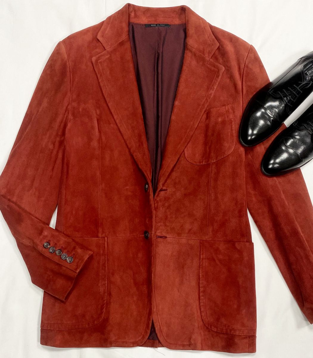 #mechtamen Пиджак/ замша/ Gucci размер 48 цена 39 138 руб
Туфли Dolce Gabbana размер 41.5 цена 12 524 руб