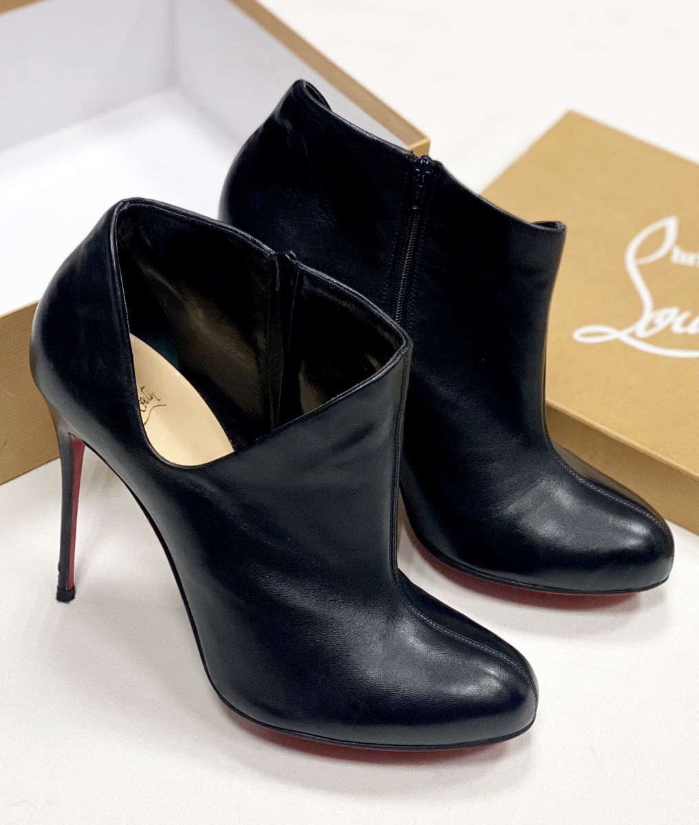 Ботильоны Louboutin размер 40 цена 10 949 руб
