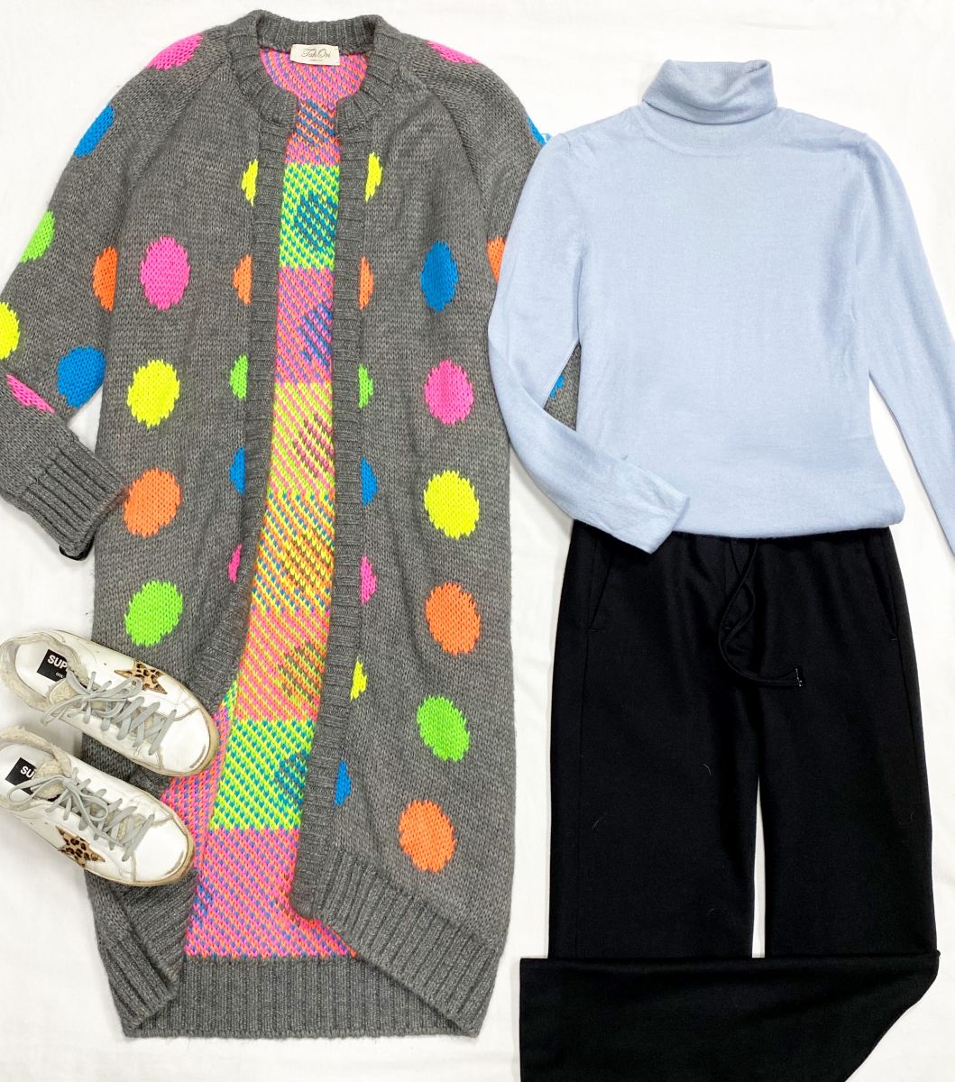 Кардиган Tak Ori размер S цена 10 770 руб
Водолазка/кашемир/ Mione размер L цена 4 616 руб
Брюки S Max Mara размер 34 цена 9 231 руб
Кеды Golden Goose размер 36 цена 7 693 руб