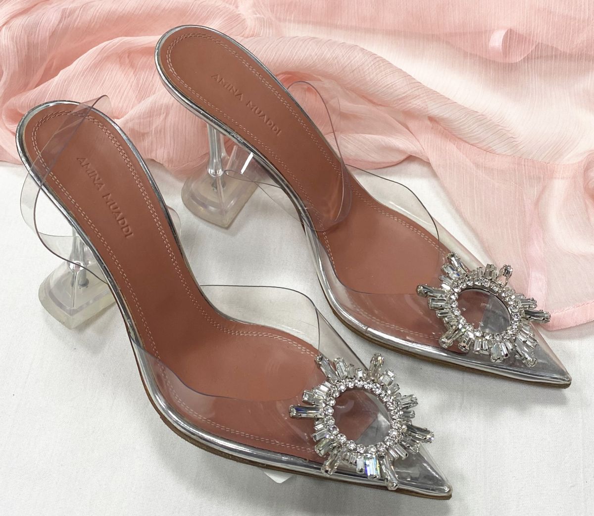 Босоножки Amina Muaddi размер 38 цена 46 965 руб