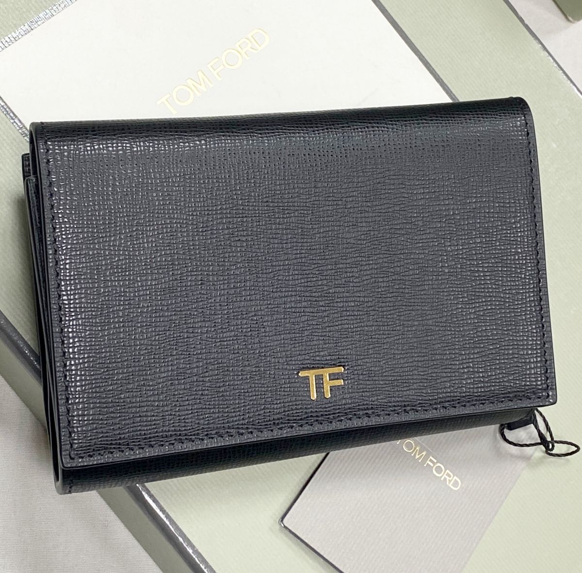 Кошелек Tom Ford цена 26 614 руб
