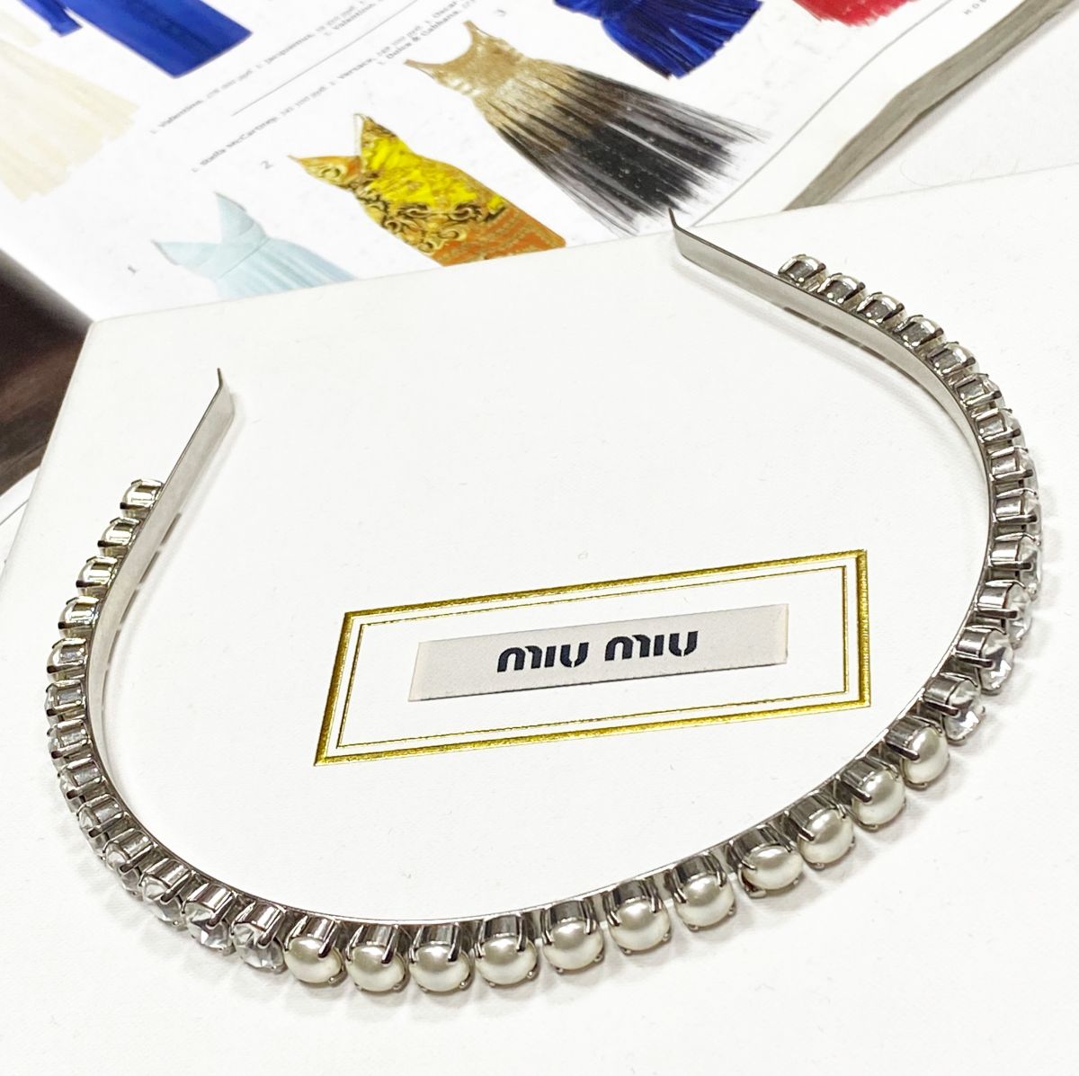 Ободок/ камни/ Miu Miu цена 12 524 руб/ в коробке/
