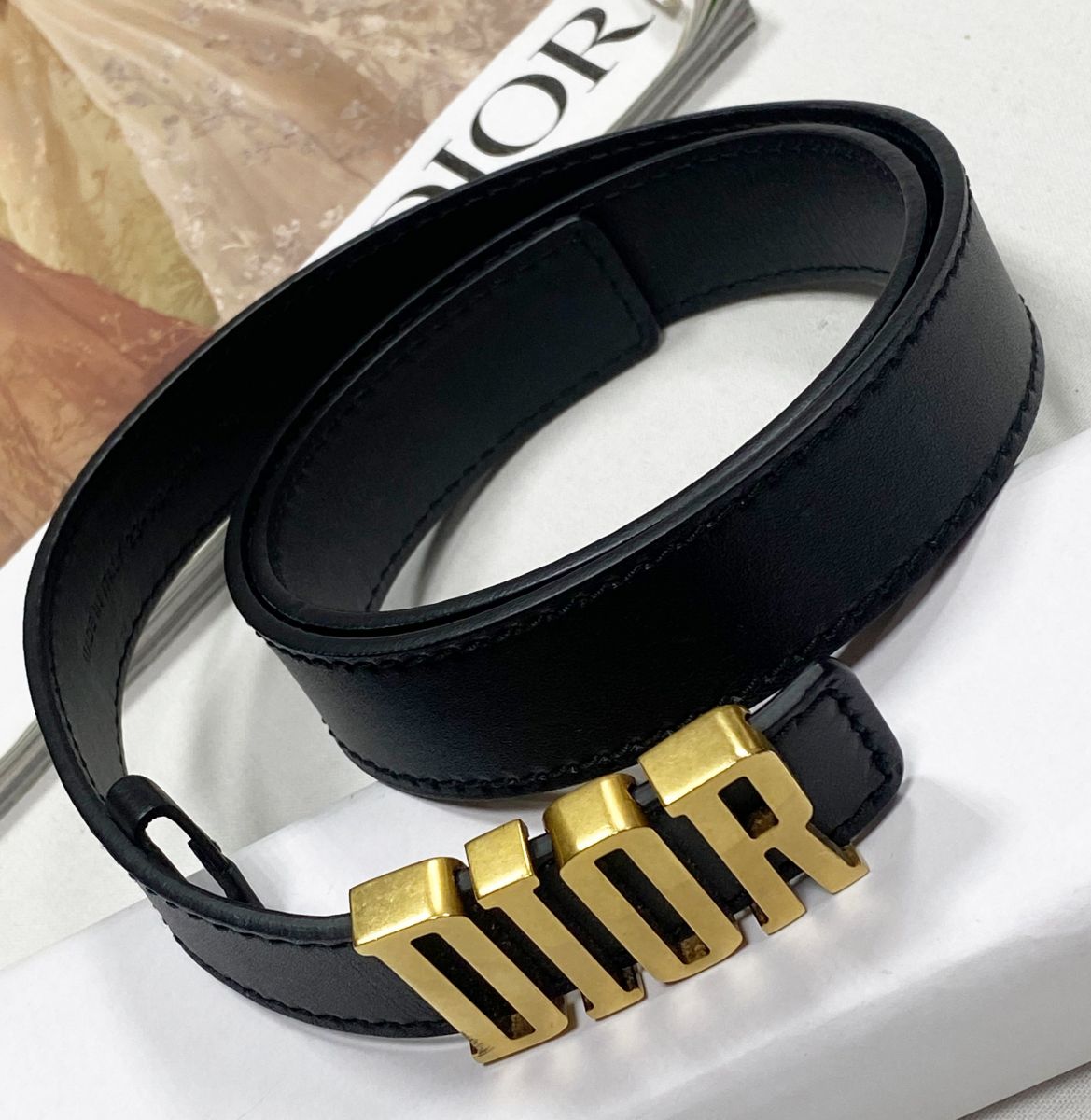 Ремень Christian Dior размер 85 цена 23 483 руб
